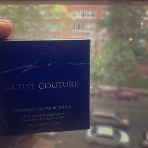 Artist couture diamond glow powder
